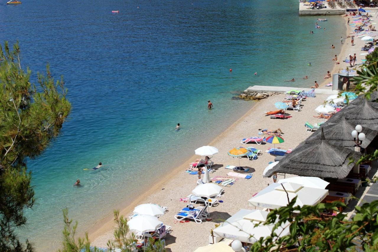 Apartments By The Sea Podgora, Makarska - 18918 المظهر الخارجي الصورة