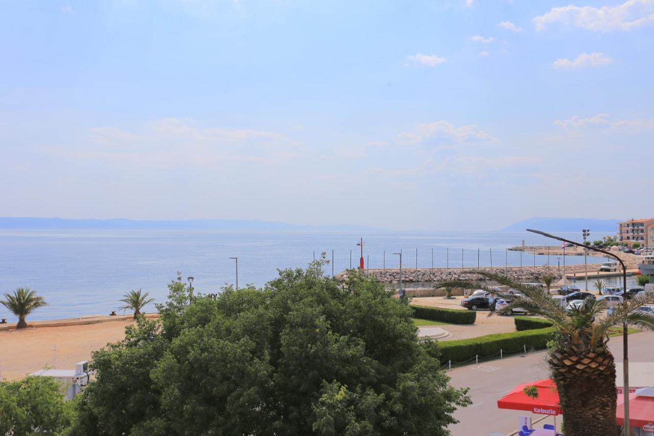 Apartments By The Sea Podgora, Makarska - 18918 المظهر الخارجي الصورة