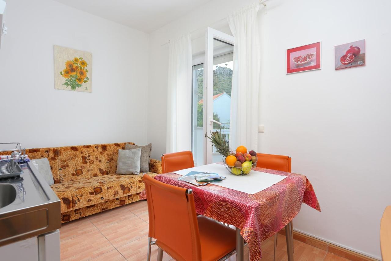 Apartments By The Sea Podgora, Makarska - 18918 المظهر الخارجي الصورة